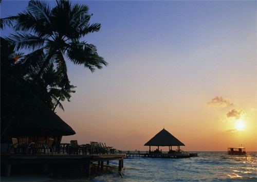 投资麻辣烫有没有前途，加盟方记麻辣烫值得吗