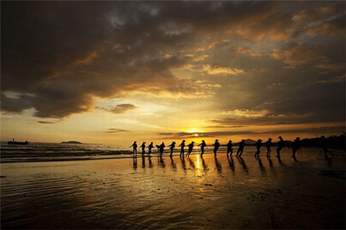 开一家火一把冒菜加盟店可靠吗，火一把冒菜加盟开店多少钱才够